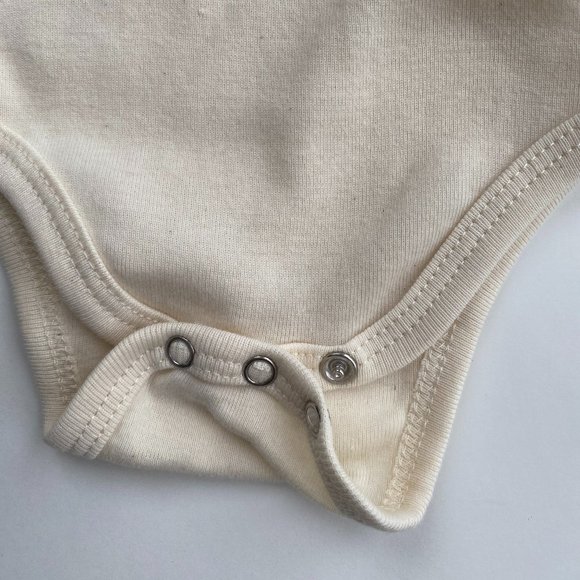 ❌SOLD Bebe Onesie 0-3 months - Picture 6 of 7